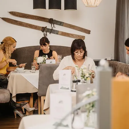 Szálloda Ladies Only - Beauty & Vitalhotel Sternsteinhof Bad Leonfelden