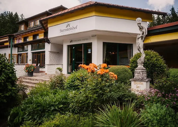 Ladies Only - Beauty & Vitalhotel Sternsteinhof מלון 3*